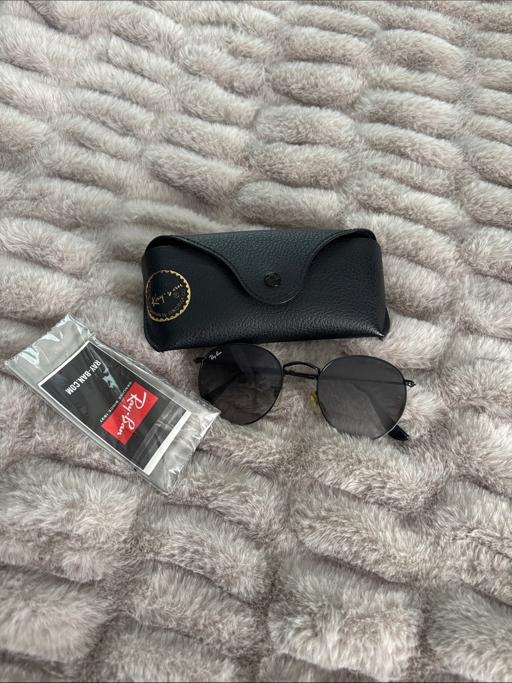 Ray-Ban Aviator Sunglasses